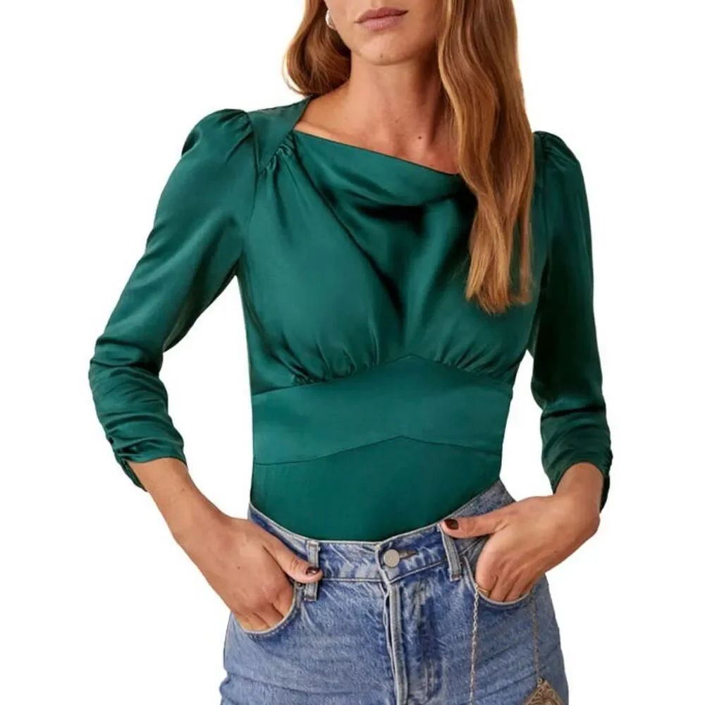 Reformation Jason Silk Top | Green in 10